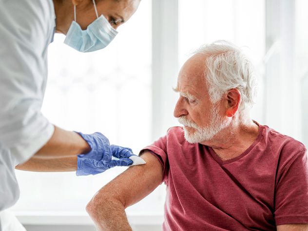 Farmacija i zdravstvo - odgovor na covid19 vakcinu